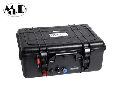Batteria BMS Litio  Valigetta FPL 36V 100 Ah 